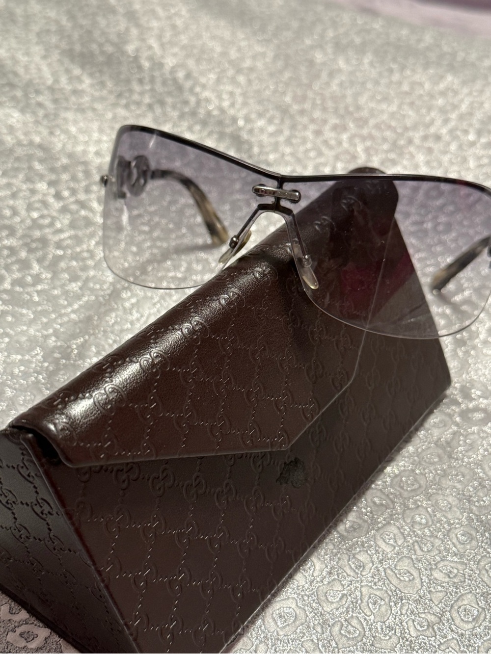 Gucci Rimless Shield Sunglasses - Smoke Gray please do not send offer under $300 - Picture 9 of 9